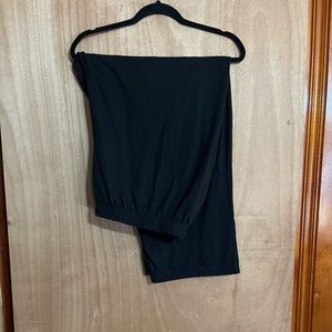 King size black lounge/pajama pants.